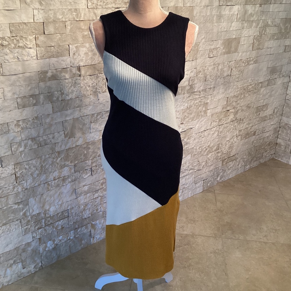 Anthropologie Hutch Lena Colorblocked Knit Midi Dress